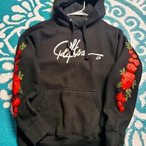 Young & reckless hoodie like new med